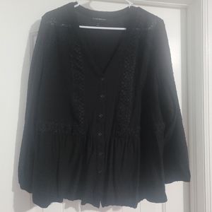 Black button down no peak lace trim top